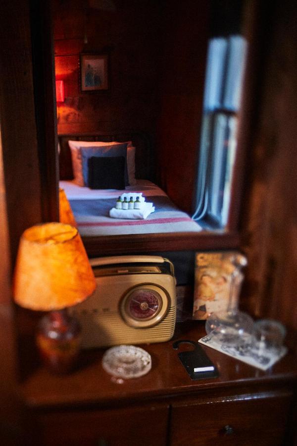 Hotel Crew'S Quarters Boarding House - Caters To Men Provincetown Exteriér fotografie