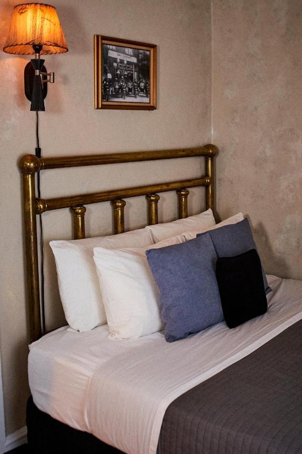 Hotel Crew'S Quarters Boarding House - Caters To Men Provincetown Exteriér fotografie