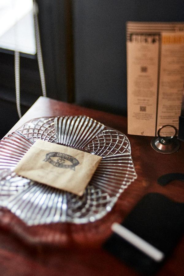 Hotel Crew'S Quarters Boarding House - Caters To Men Provincetown Exteriér fotografie