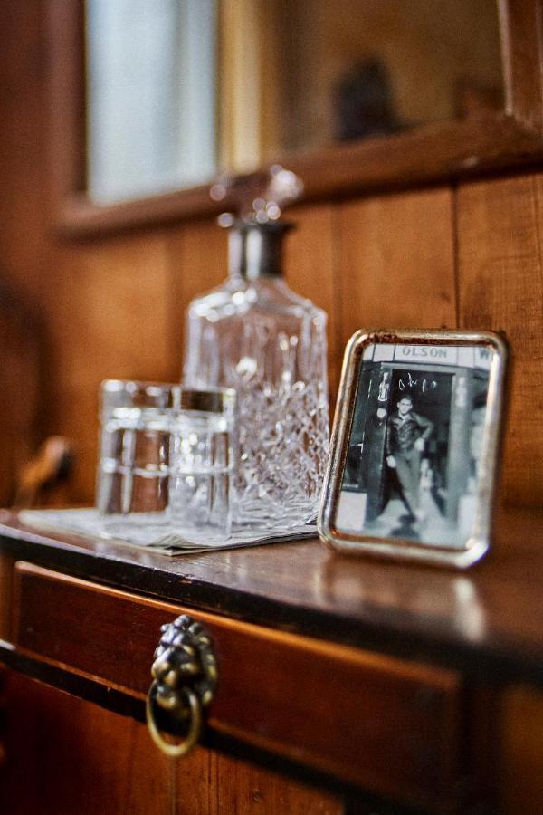 Hotel Crew'S Quarters Boarding House - Caters To Men Provincetown Exteriér fotografie